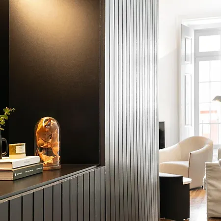 Designer Loft With Balcony In Historic Baixa * Lisboa