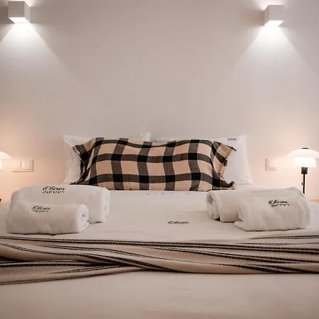 The Box - Design And Upscale With Balcony At Downtown Apartment Lissabon