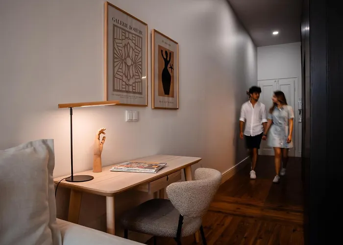 Designer Loft With Balcony In Historic Baixa Apartmán Lisboa